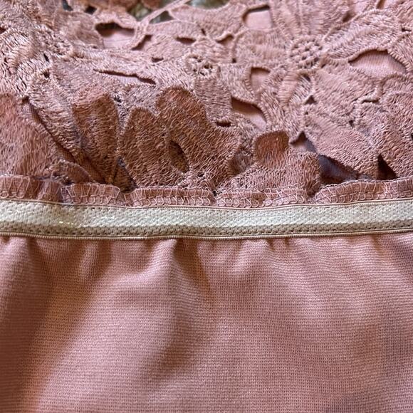 Lord & Taylor Design Lab off the shoulder floral lace Dress - Size M - Picture 6 of 9